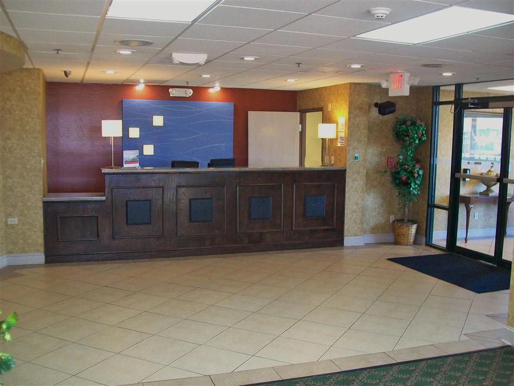 Americas Best Value West Point Interior photo