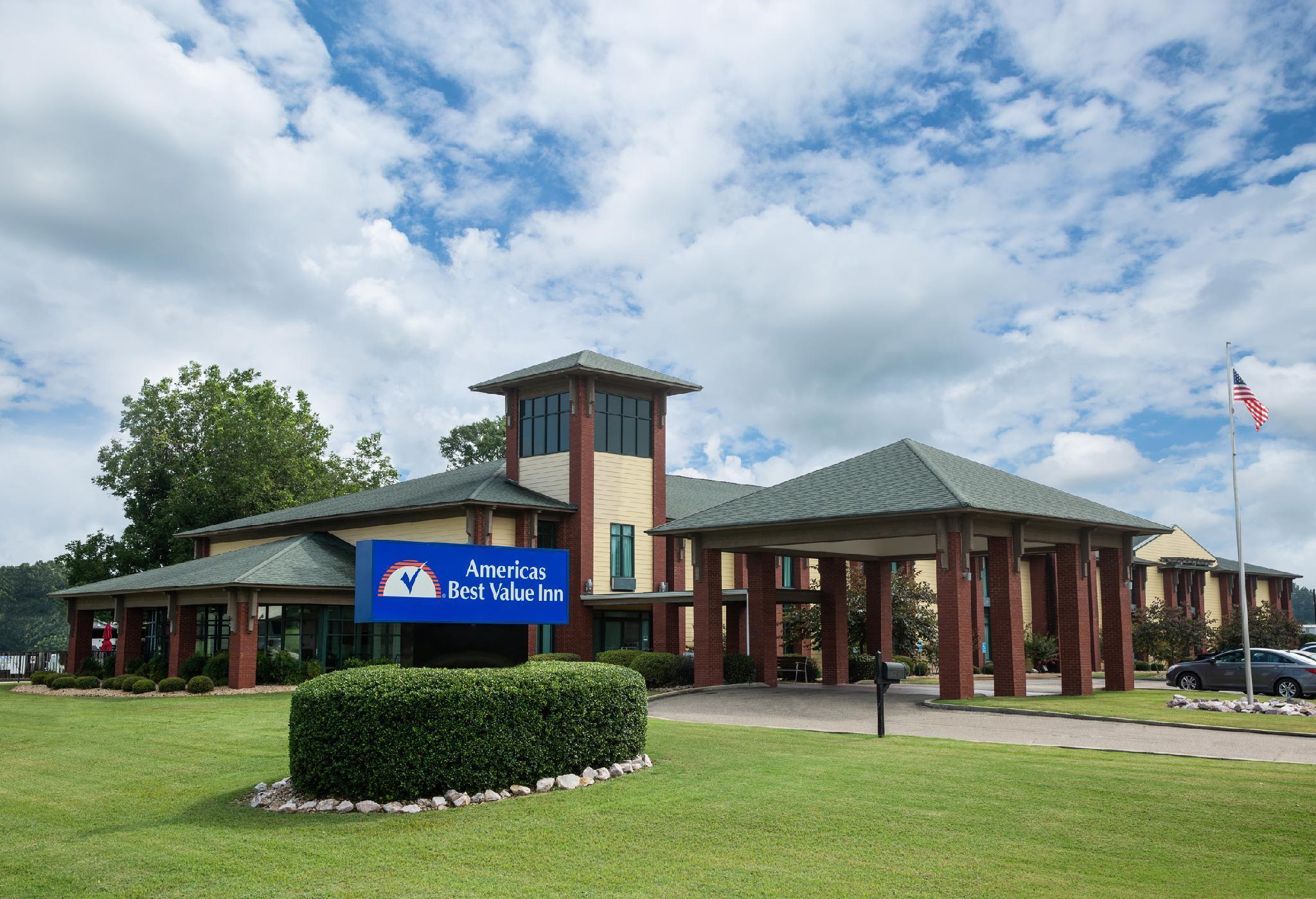 Americas Best Value West Point Exterior photo