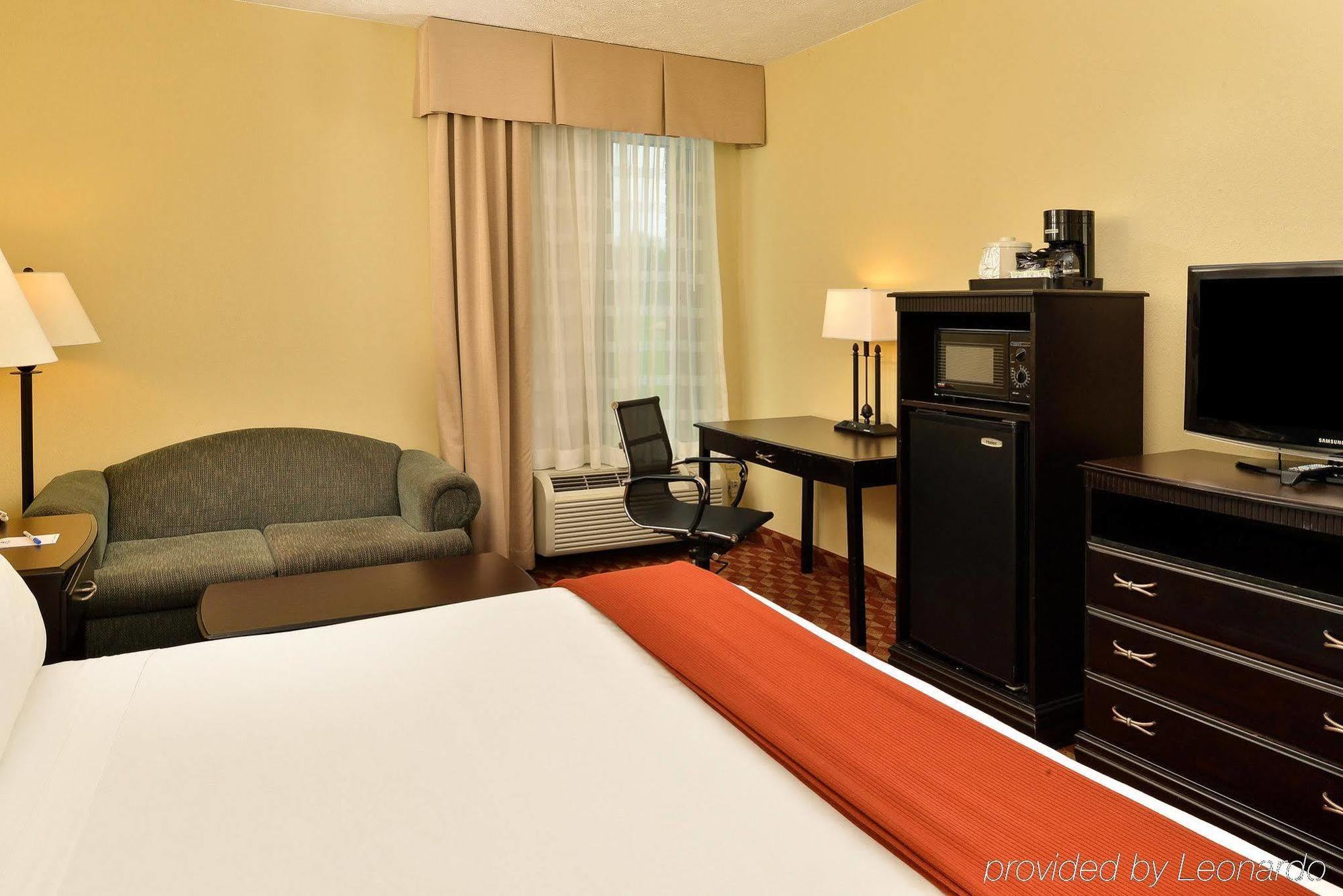 Americas Best Value West Point Exterior photo