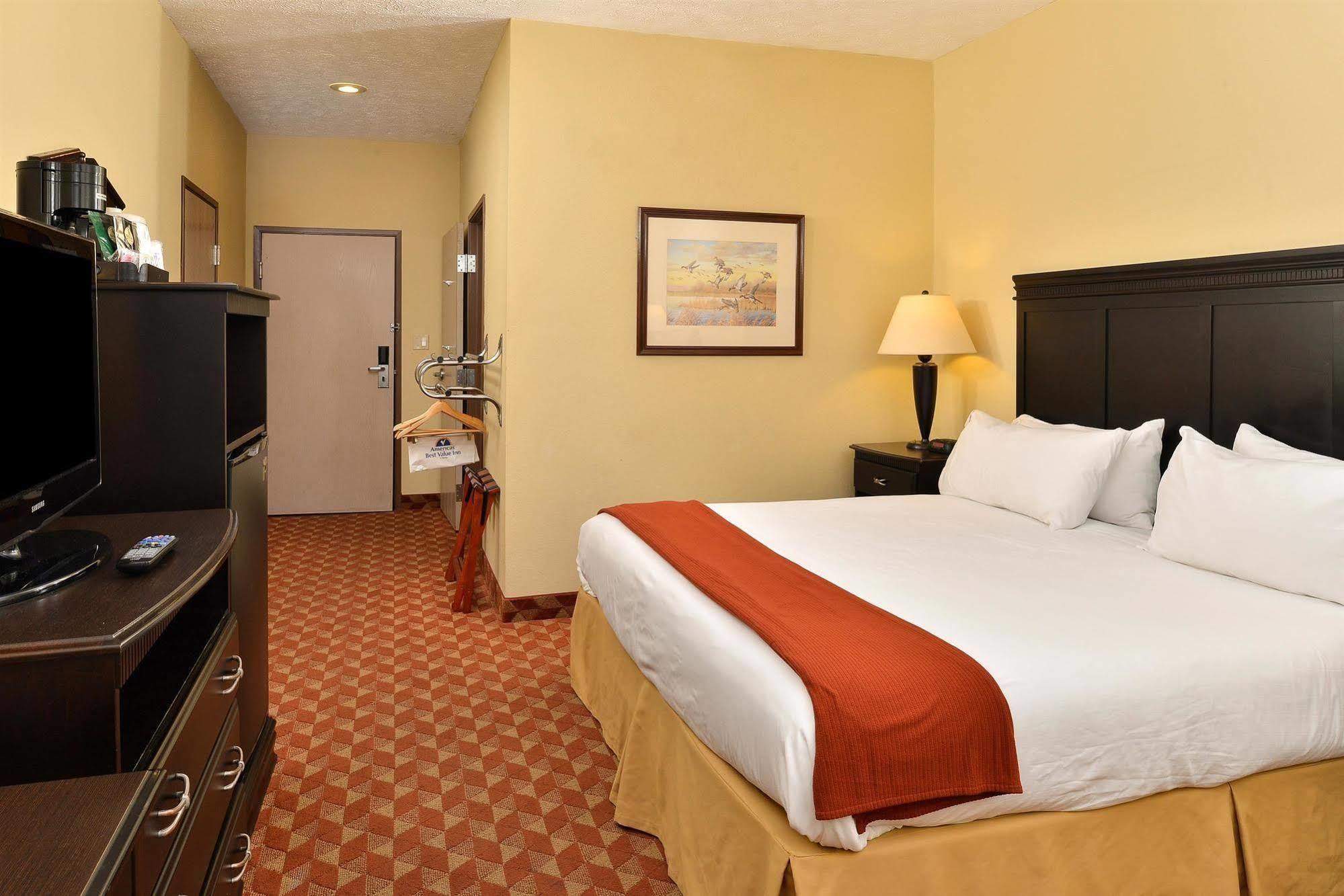 Americas Best Value West Point Exterior photo
