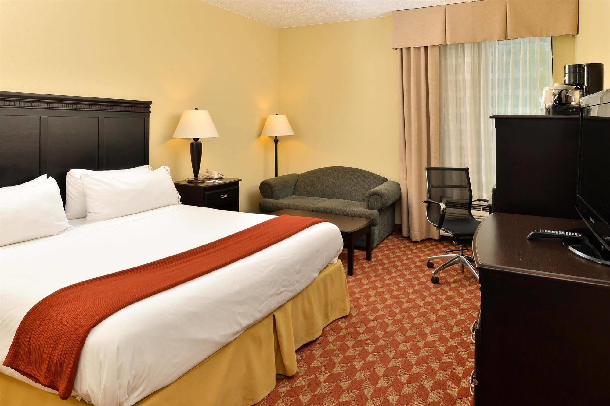 Americas Best Value West Point Exterior photo