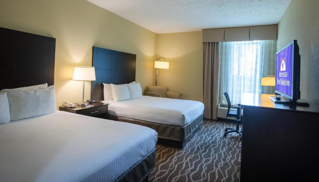 Americas Best Value West Point Exterior photo