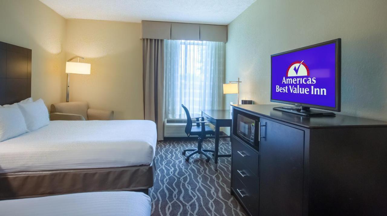 Americas Best Value West Point Exterior photo